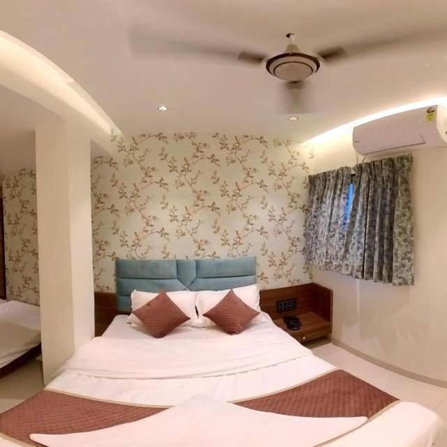 Hotel India Gate Narhe, Pune Dış mekan fotoğraf